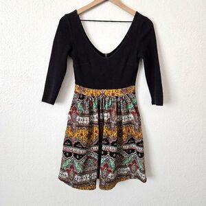 ANTHROPOLOGIE MAEVE DRESS Fit N Flare Scoop Neck Paisley 3/4 Sleeve POCKETS